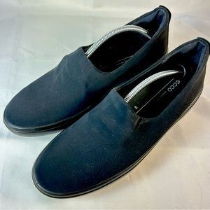 ECCO Finola Black Stretch Slip On Loafer Flats Women's size 9-9.5